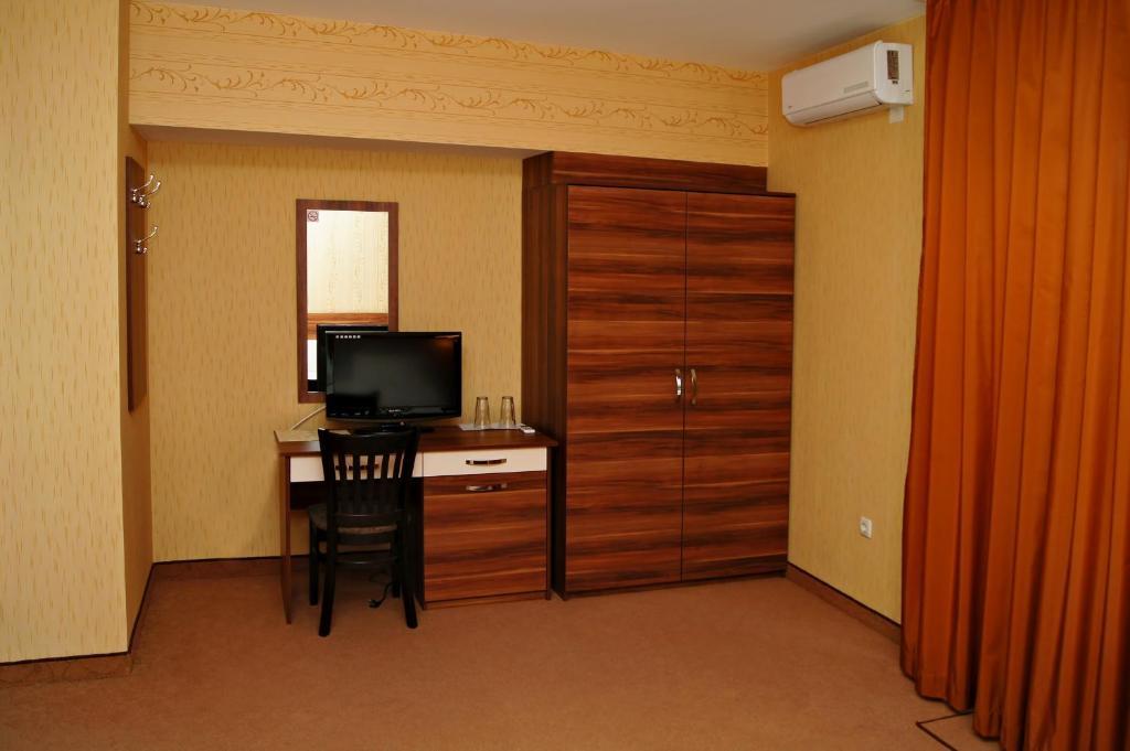 Family Hotel Ramira Kyustendil Bilik gambar